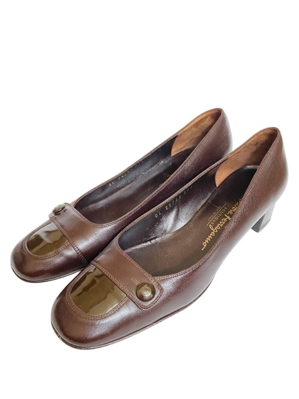 Salvatore Ferragamo NILLA Pumps / US 7
